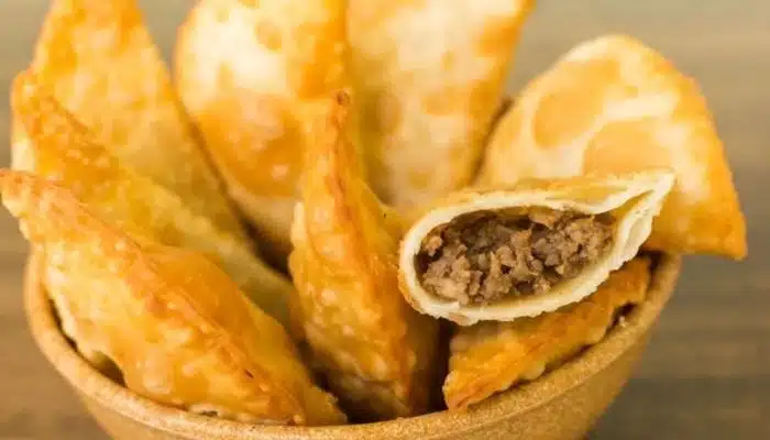 Pastel de 3 Ingredientes: Receita Fácil e Deliciosa