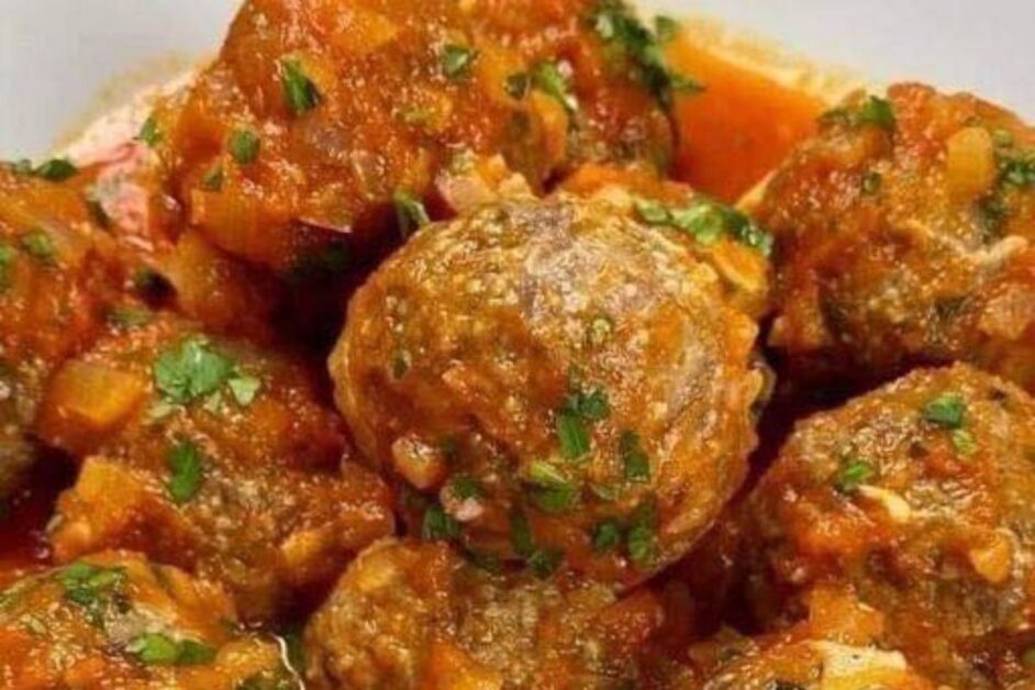 Almôndegas Caseiras Super Fáceis: Receita Rápida que Conquista Paladares!